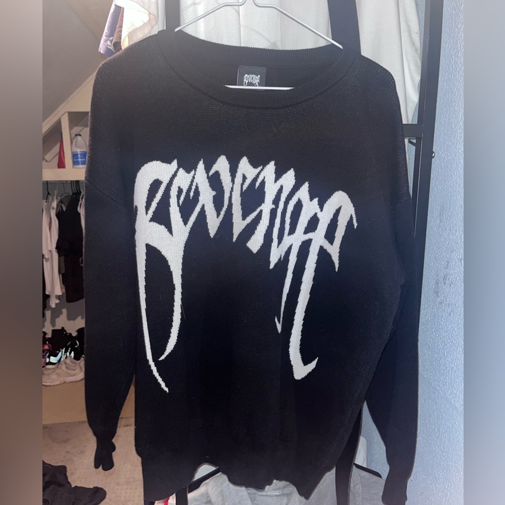 Revenge sweater Sz. Small